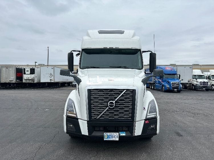 Truck Thumbnail 2