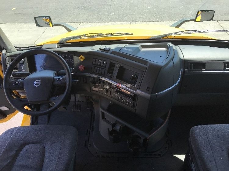 Truck Thumbnail 8