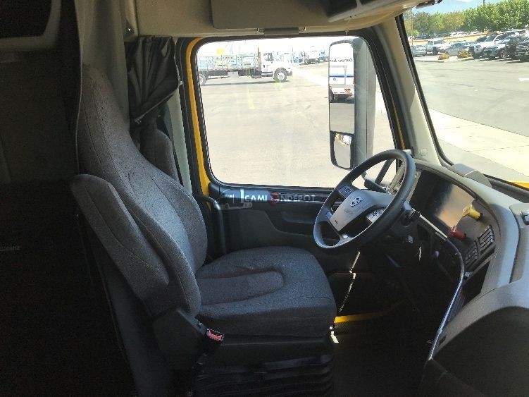 Truck Thumbnail 9