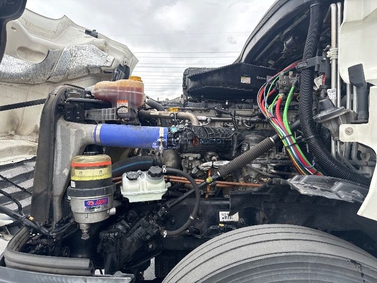 Truck Thumbnail 11