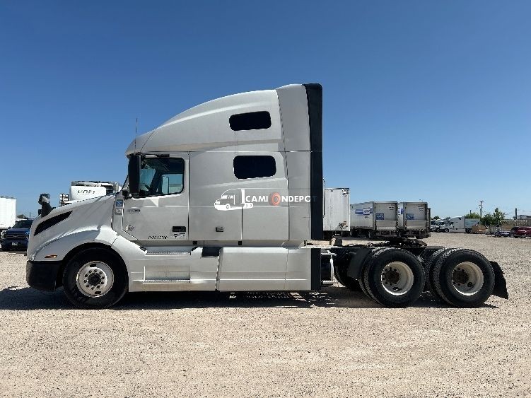 Truck Thumbnail 4