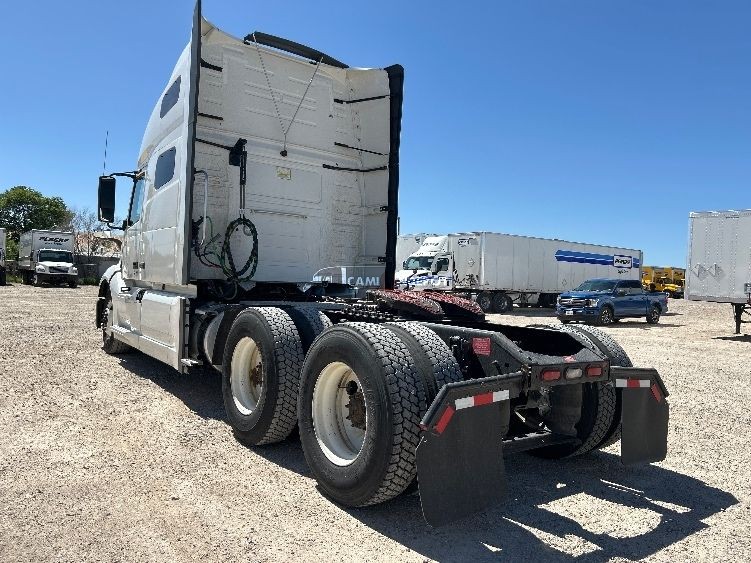 Truck Thumbnail 5