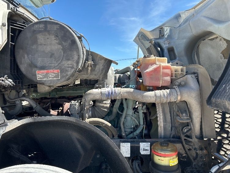 Truck Thumbnail 9