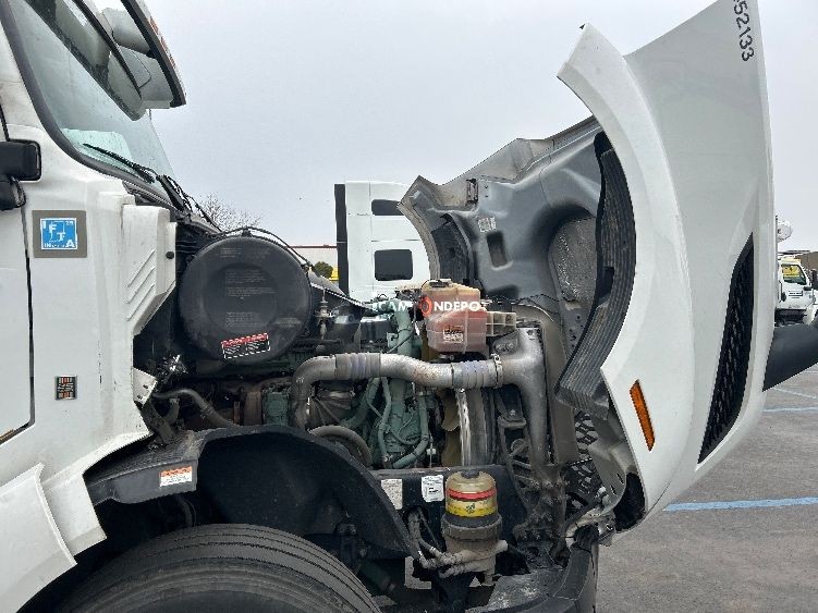 Truck Thumbnail 9