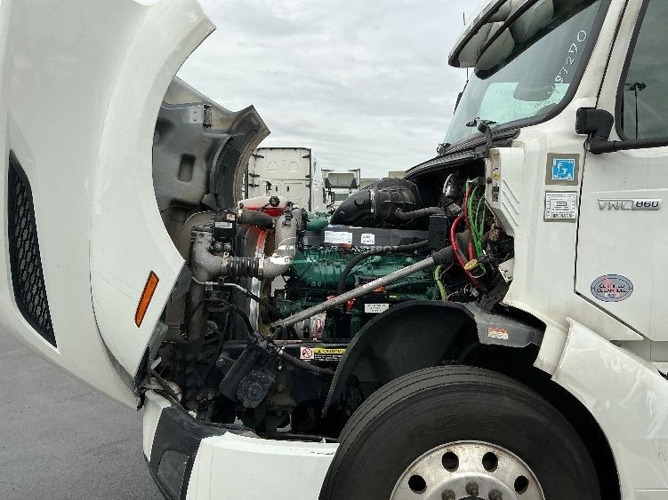 Truck Thumbnail 11