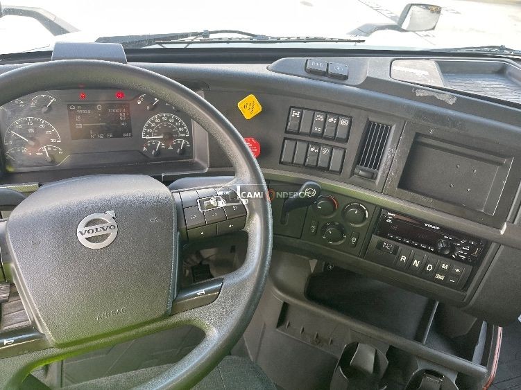 Truck Thumbnail 6