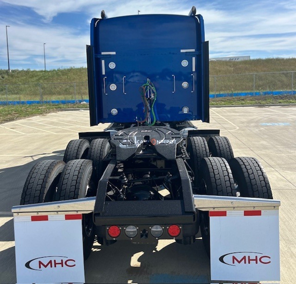 Truck Thumbnail 5