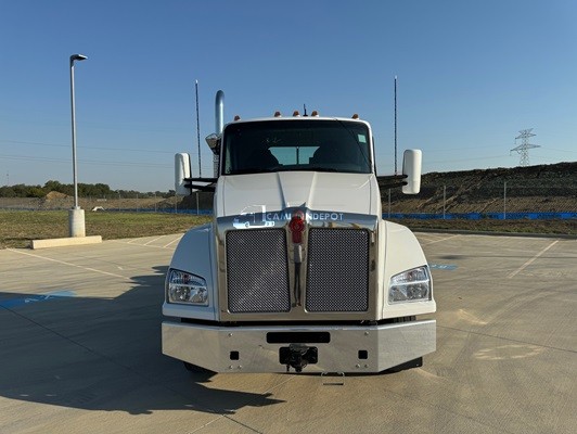 Truck Thumbnail 5