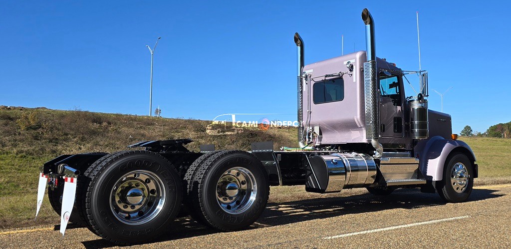 Truck Thumbnail 2