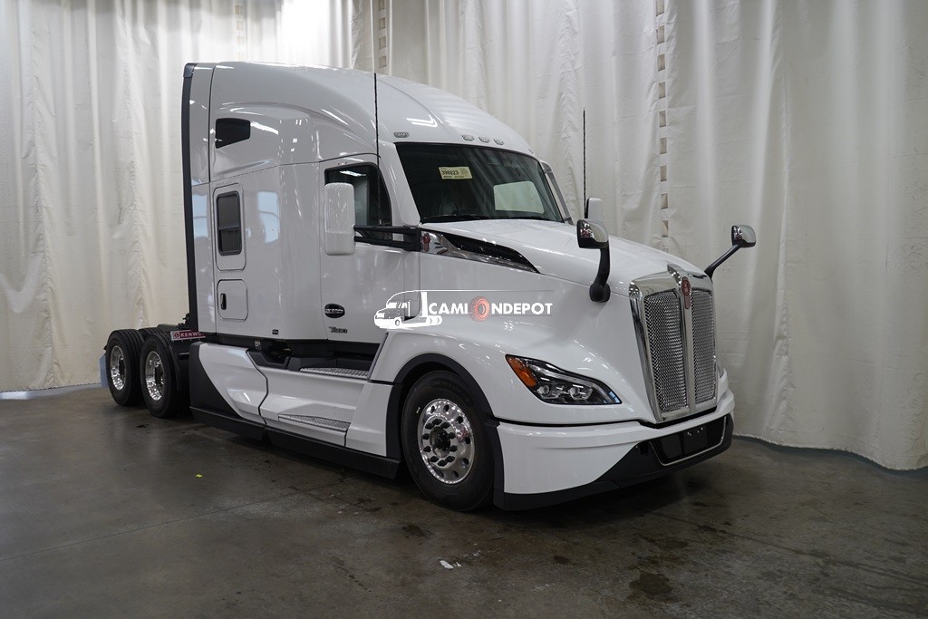 Truck Thumbnail 3