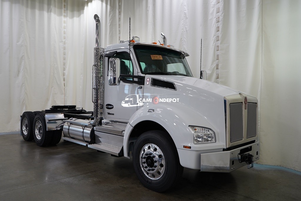 Truck Thumbnail 3