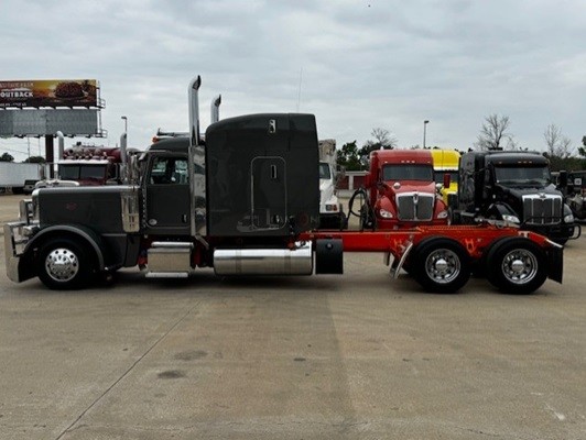 Truck Thumbnail 4