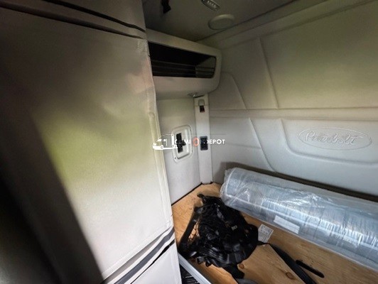 Truck Thumbnail 5