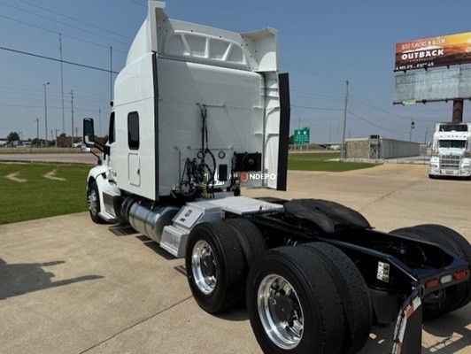 Truck Thumbnail 4