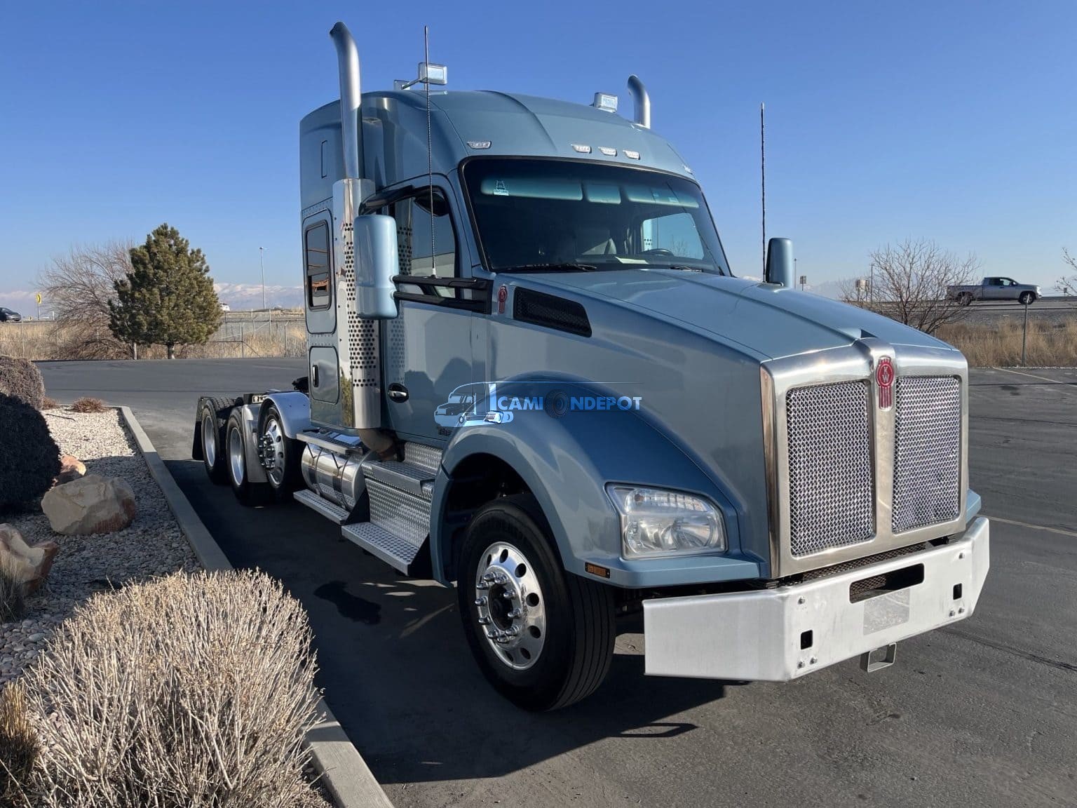 Truck Thumbnail 3