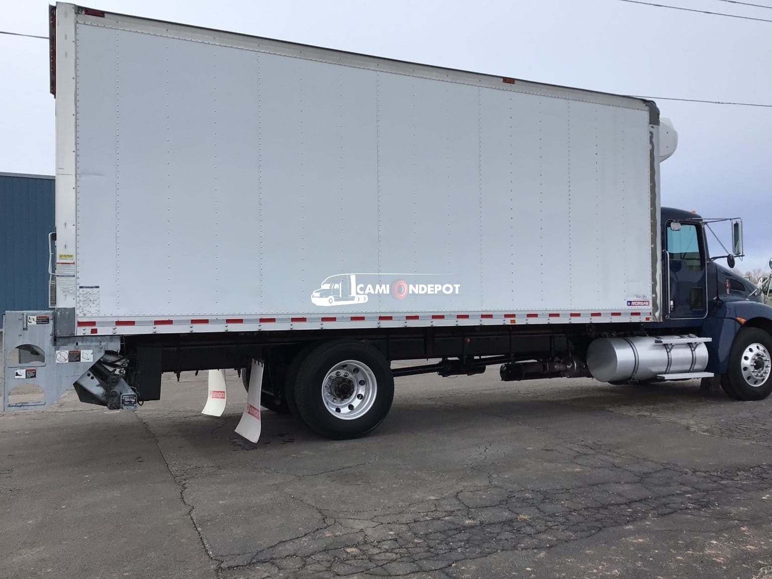 Truck Thumbnail 2