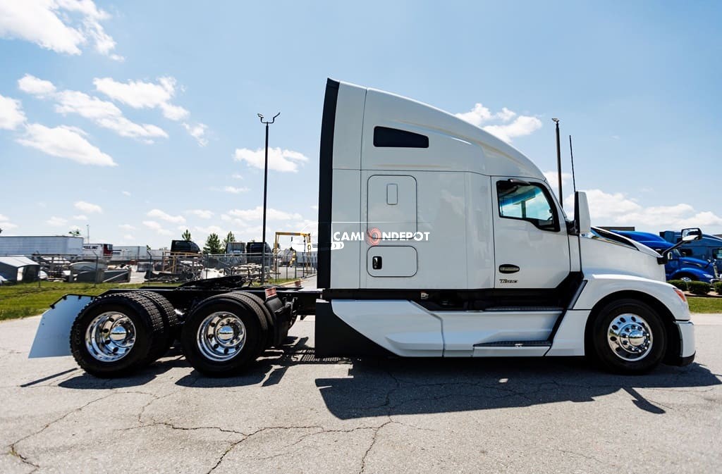 Truck Thumbnail 2