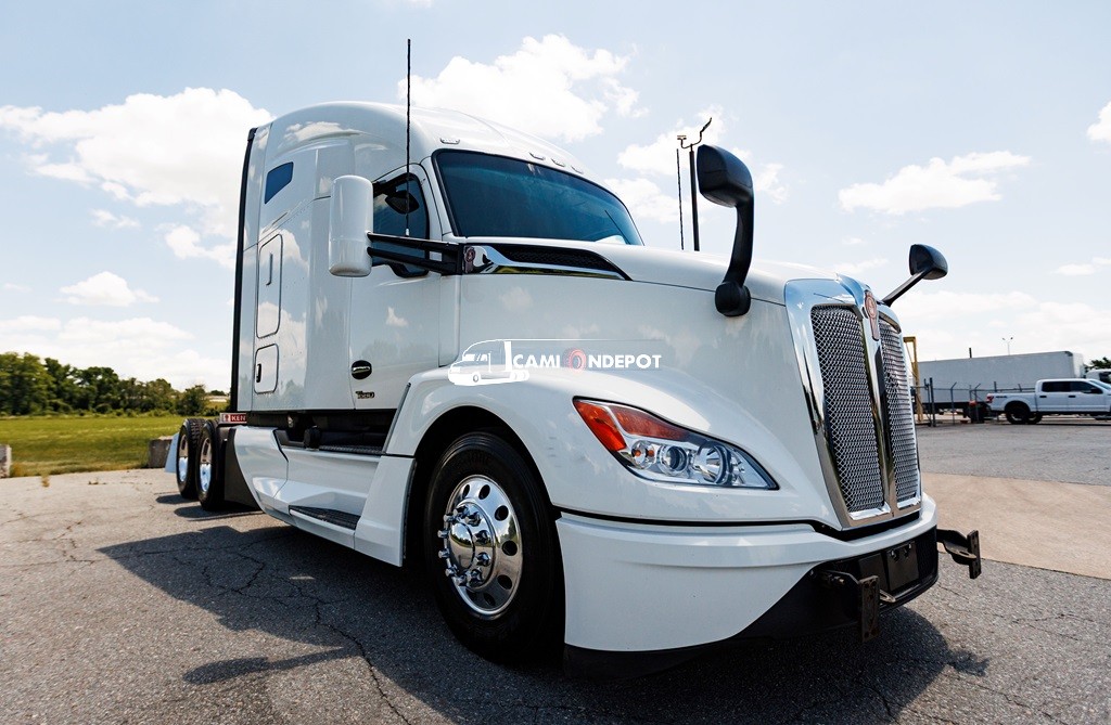 Truck Thumbnail 3
