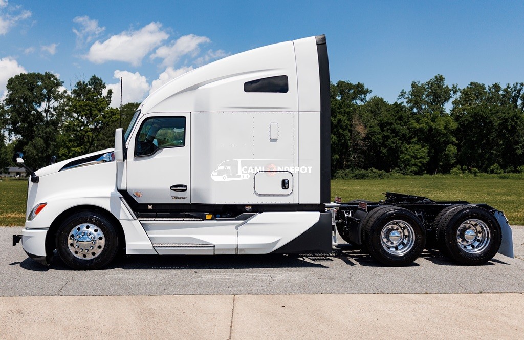 Truck Thumbnail 4