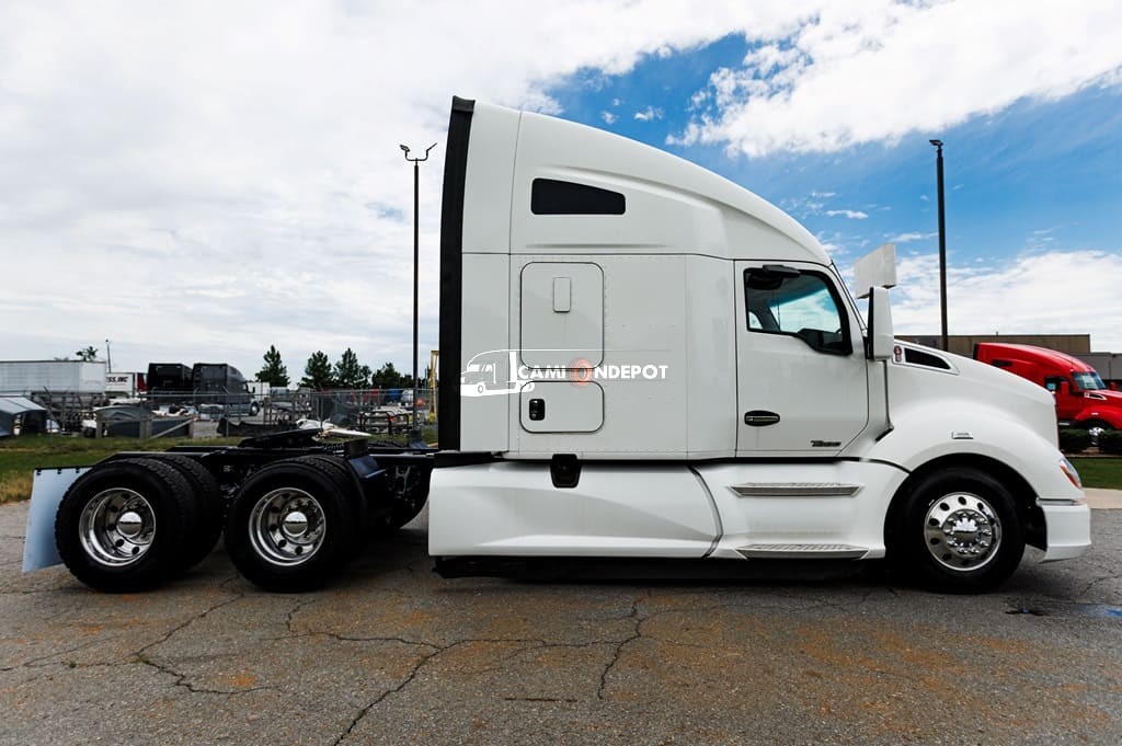 Truck Thumbnail 2