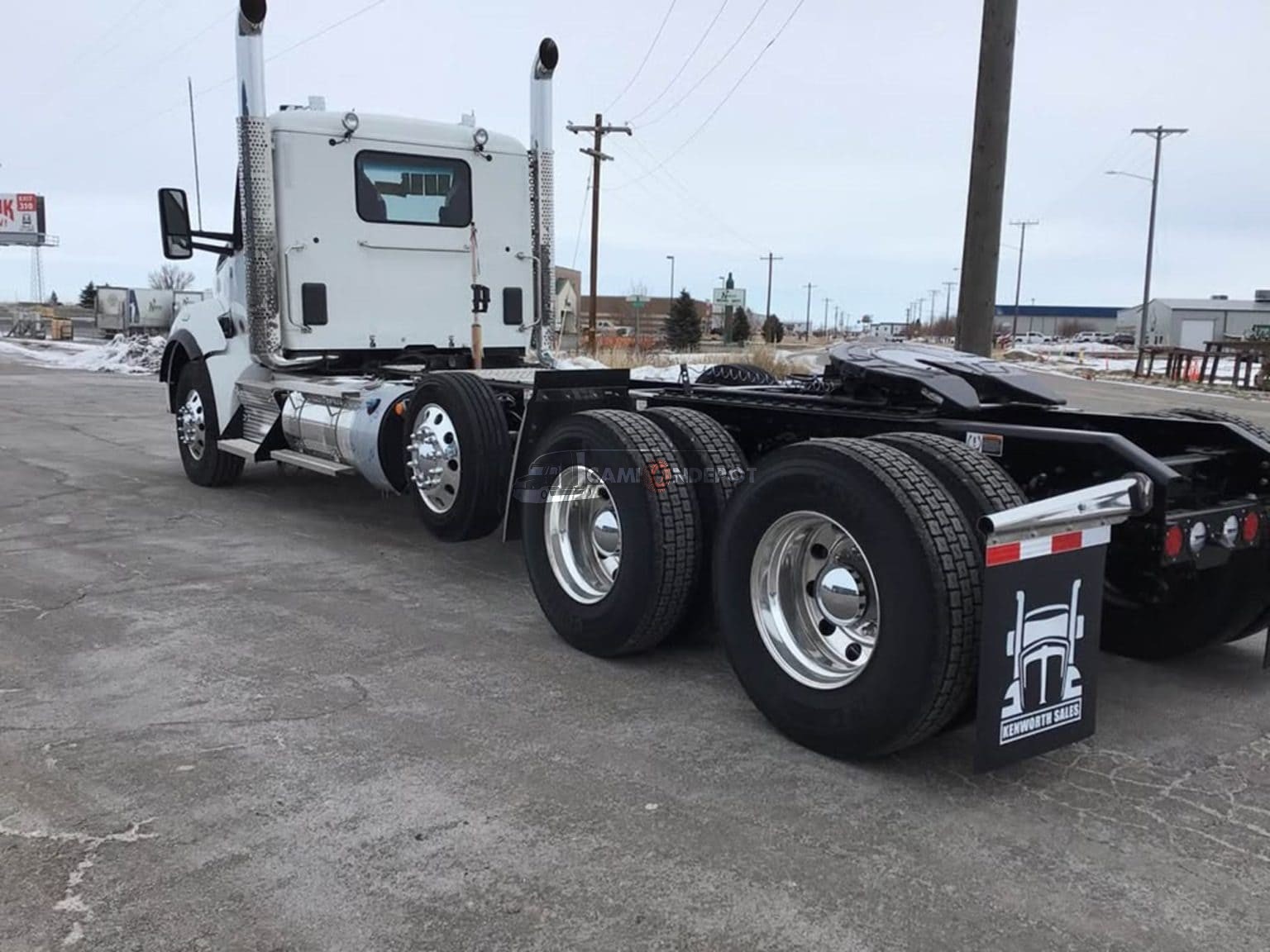 Truck Thumbnail 4