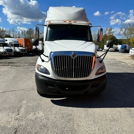 Truck Thumbnail 2