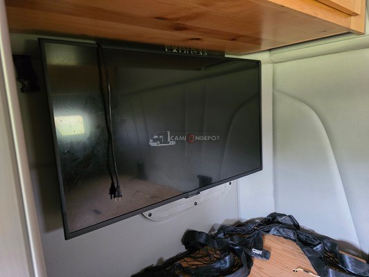 Truck Thumbnail 5