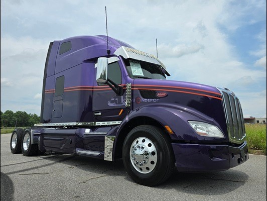Truck Thumbnail 3
