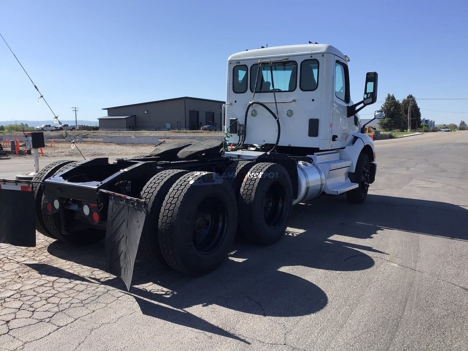 Truck Thumbnail 2