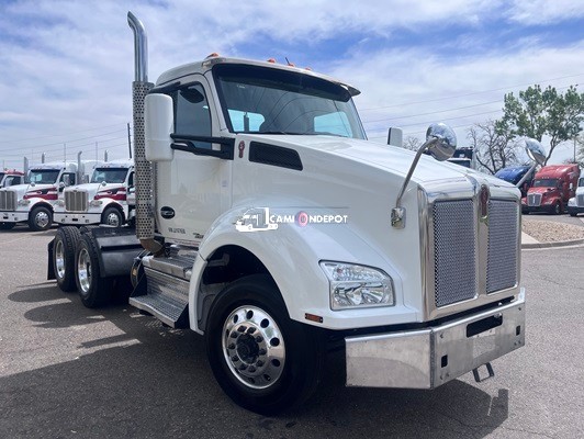 Truck Thumbnail 3
