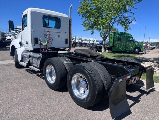 Truck Thumbnail 2