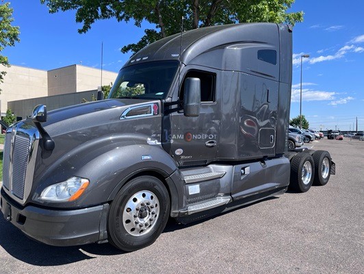 Truck