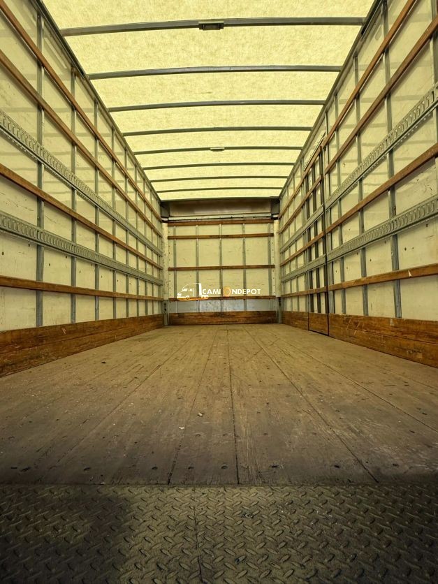 Truck Thumbnail 5