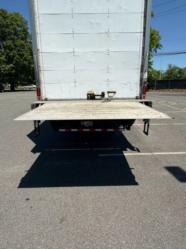 Truck Thumbnail 4
