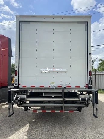 Truck Thumbnail 4