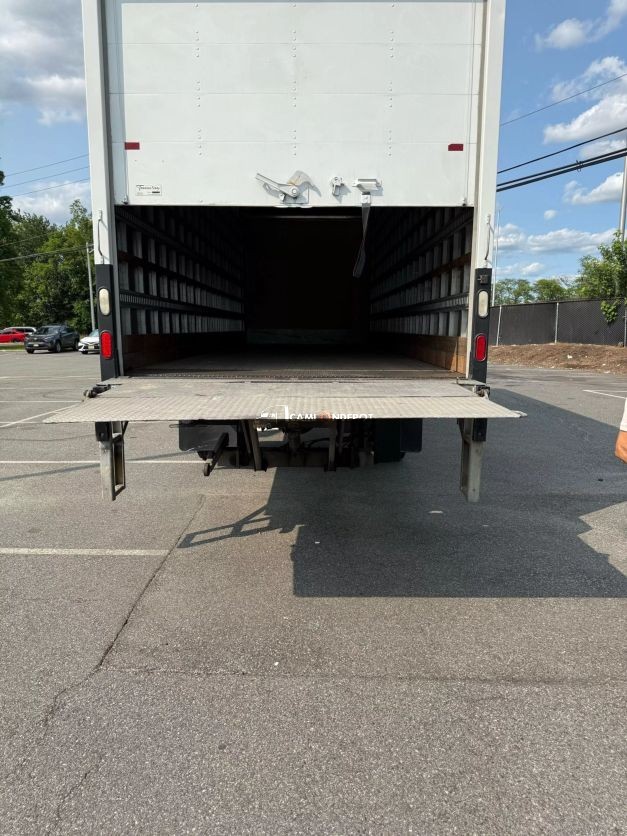 Truck Thumbnail 4