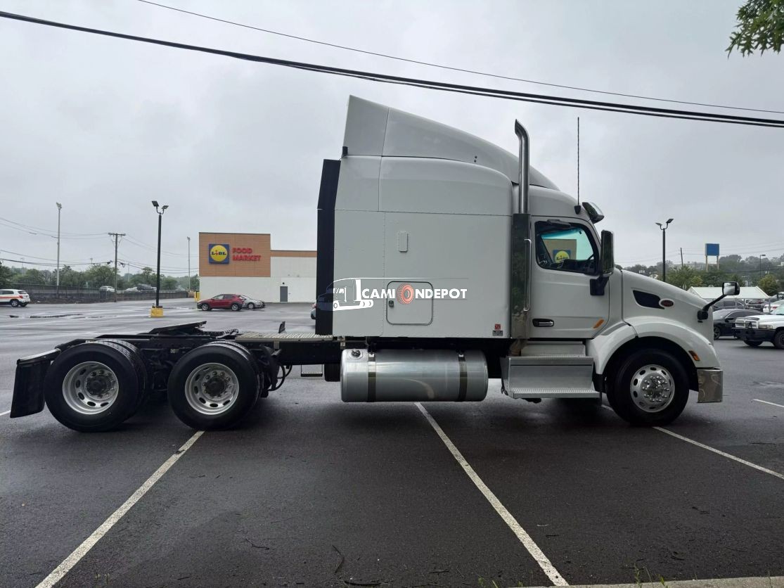 Truck Thumbnail 3