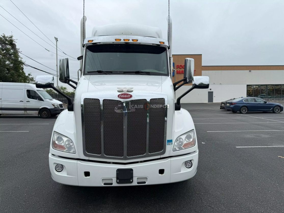 Truck Thumbnail 2