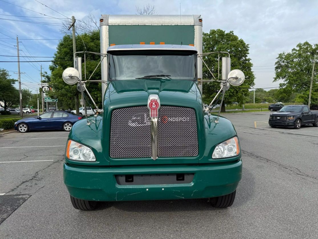 Truck Thumbnail 2