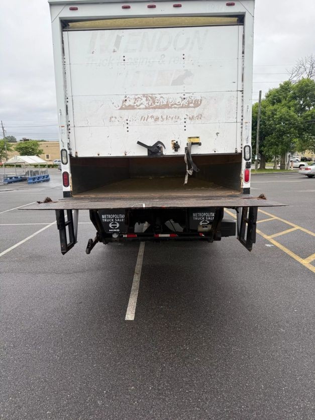Truck Thumbnail 4
