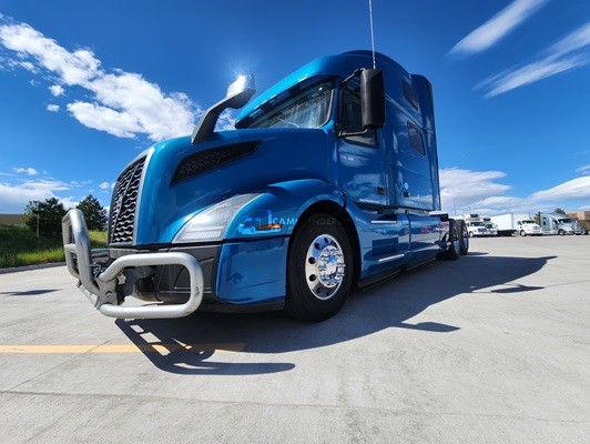 Truck Thumbnail 3