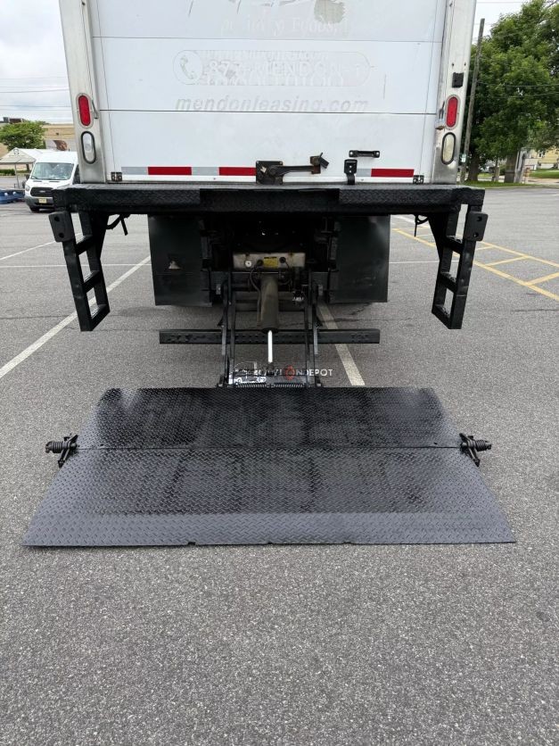 Truck Thumbnail 4