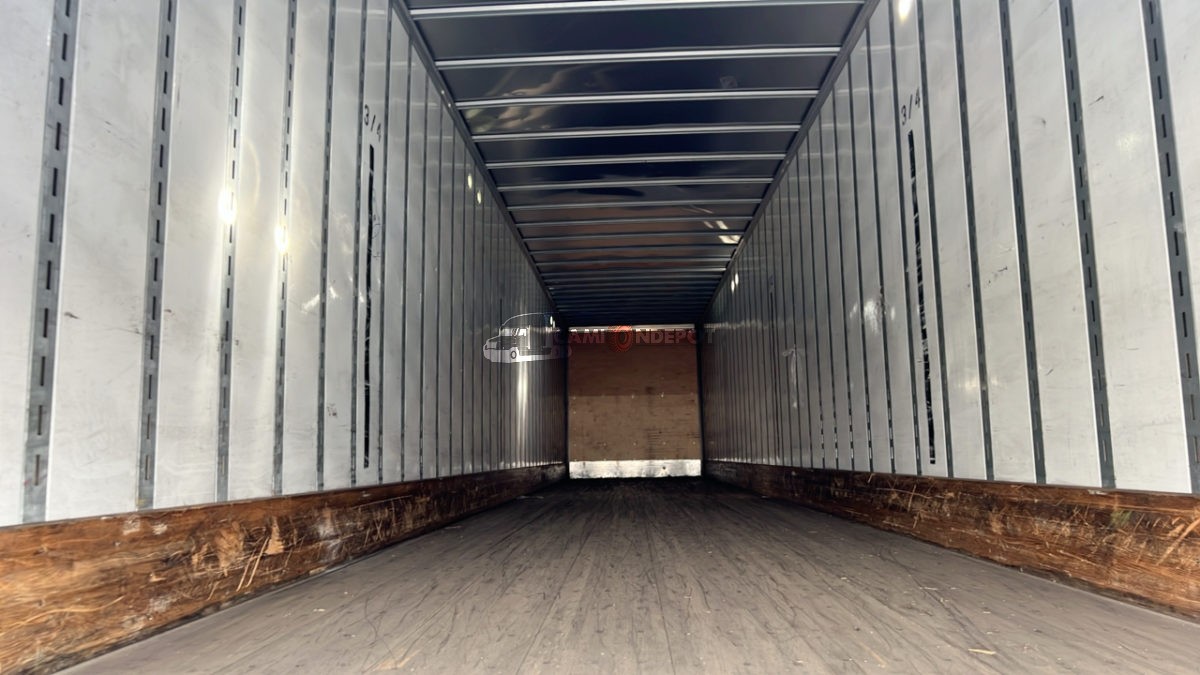 Truck Thumbnail 2