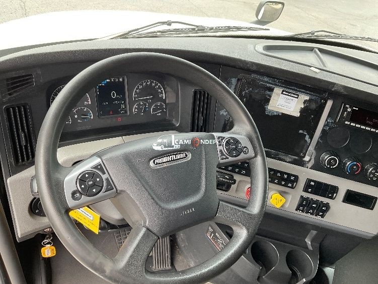 Truck Thumbnail 7