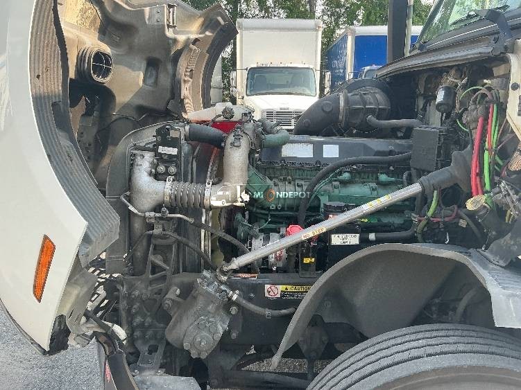 Truck Thumbnail 10