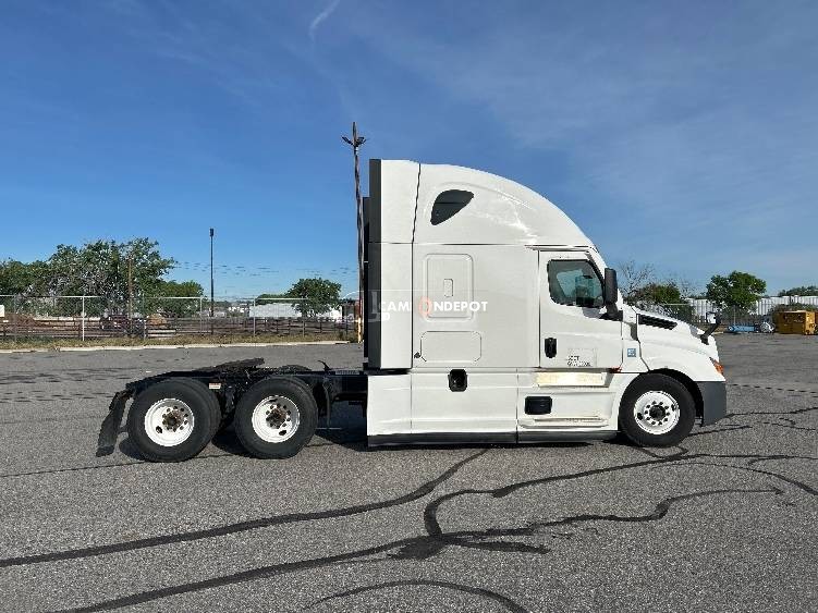 Truck Thumbnail 5