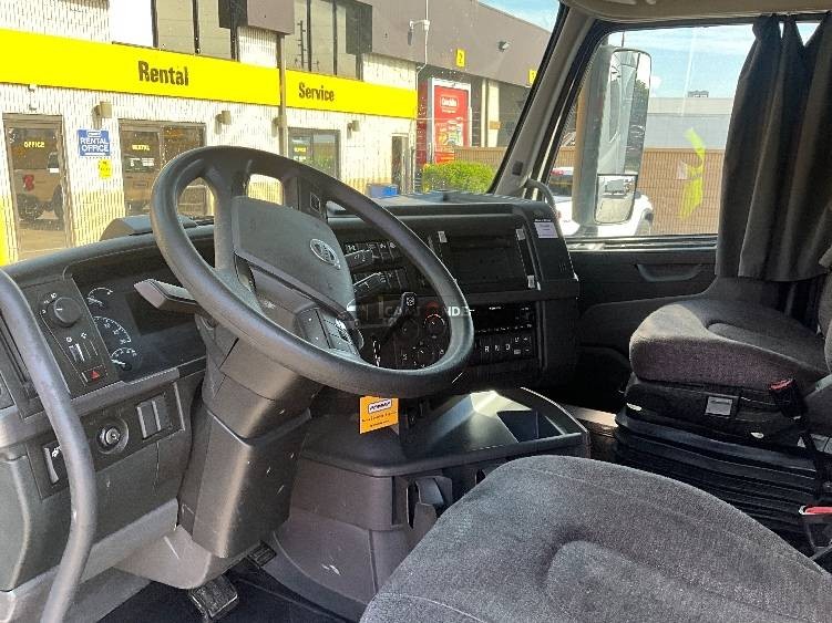 Truck Thumbnail 5