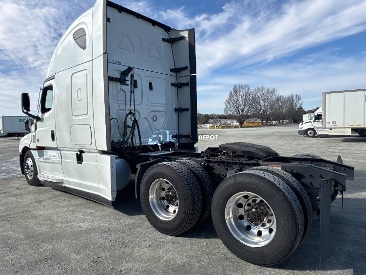 Truck Thumbnail 4
