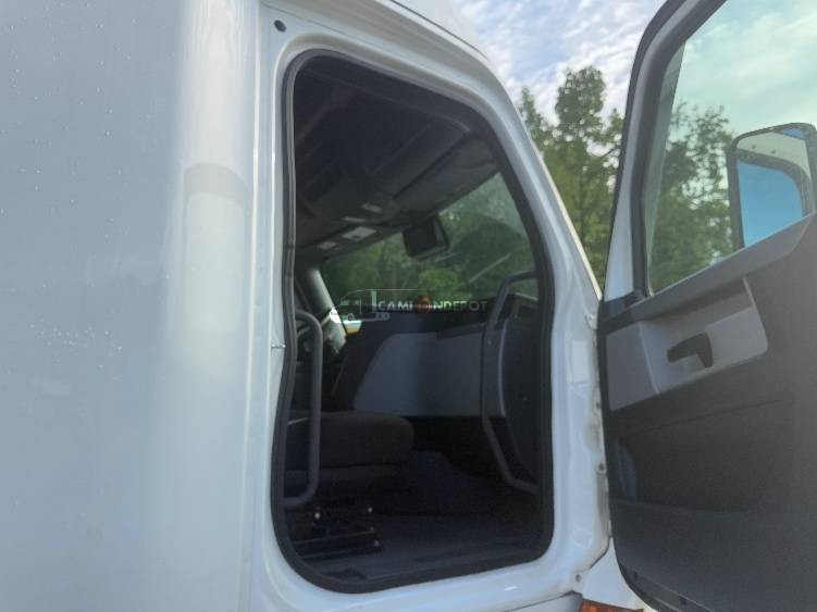 Truck Thumbnail 7