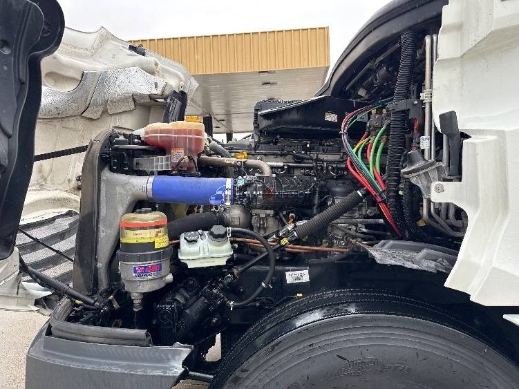Truck Thumbnail 12